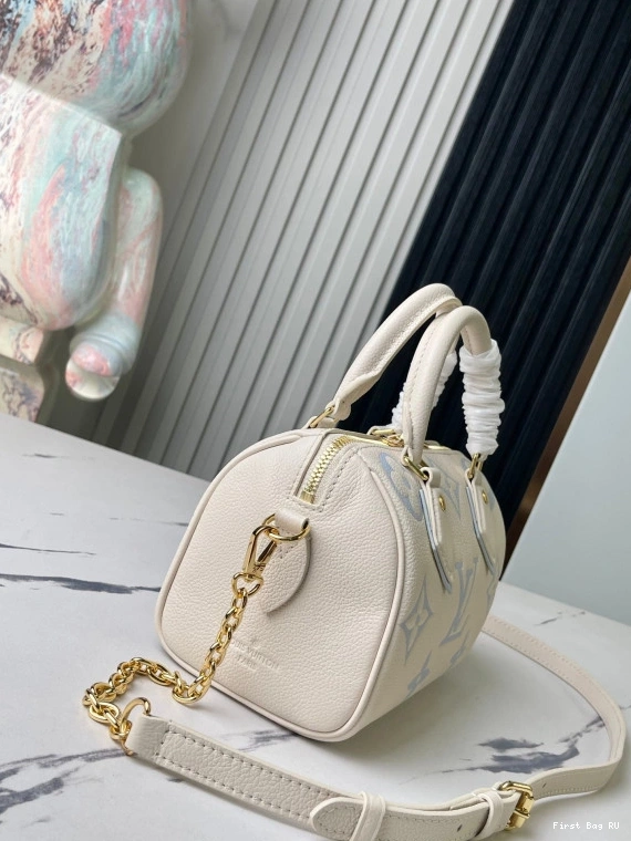 First bag LOUIS VUITTON BANDOULIÈRE SPEEDY 20 0707